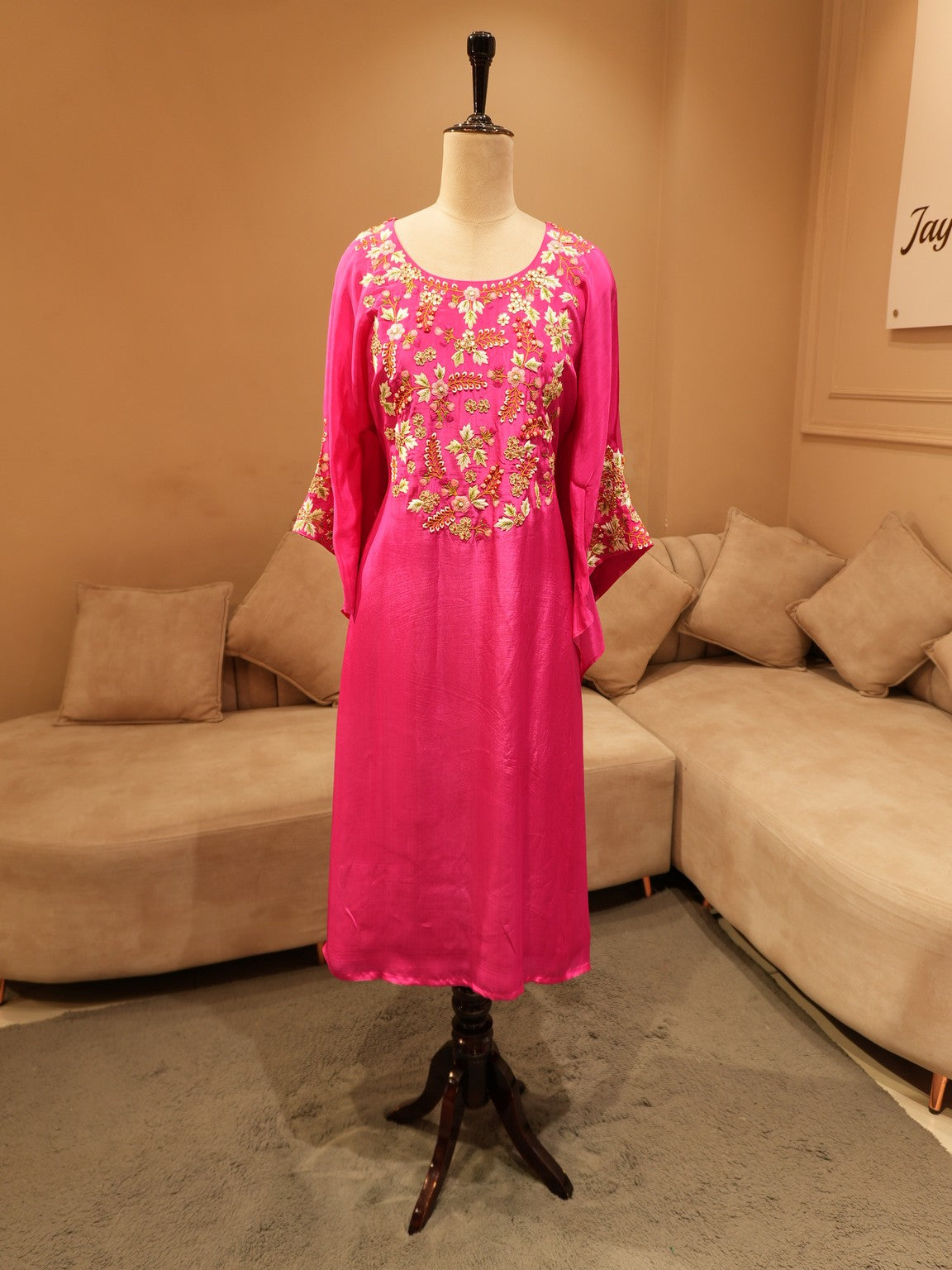 Fuschia pink kaftan with pants