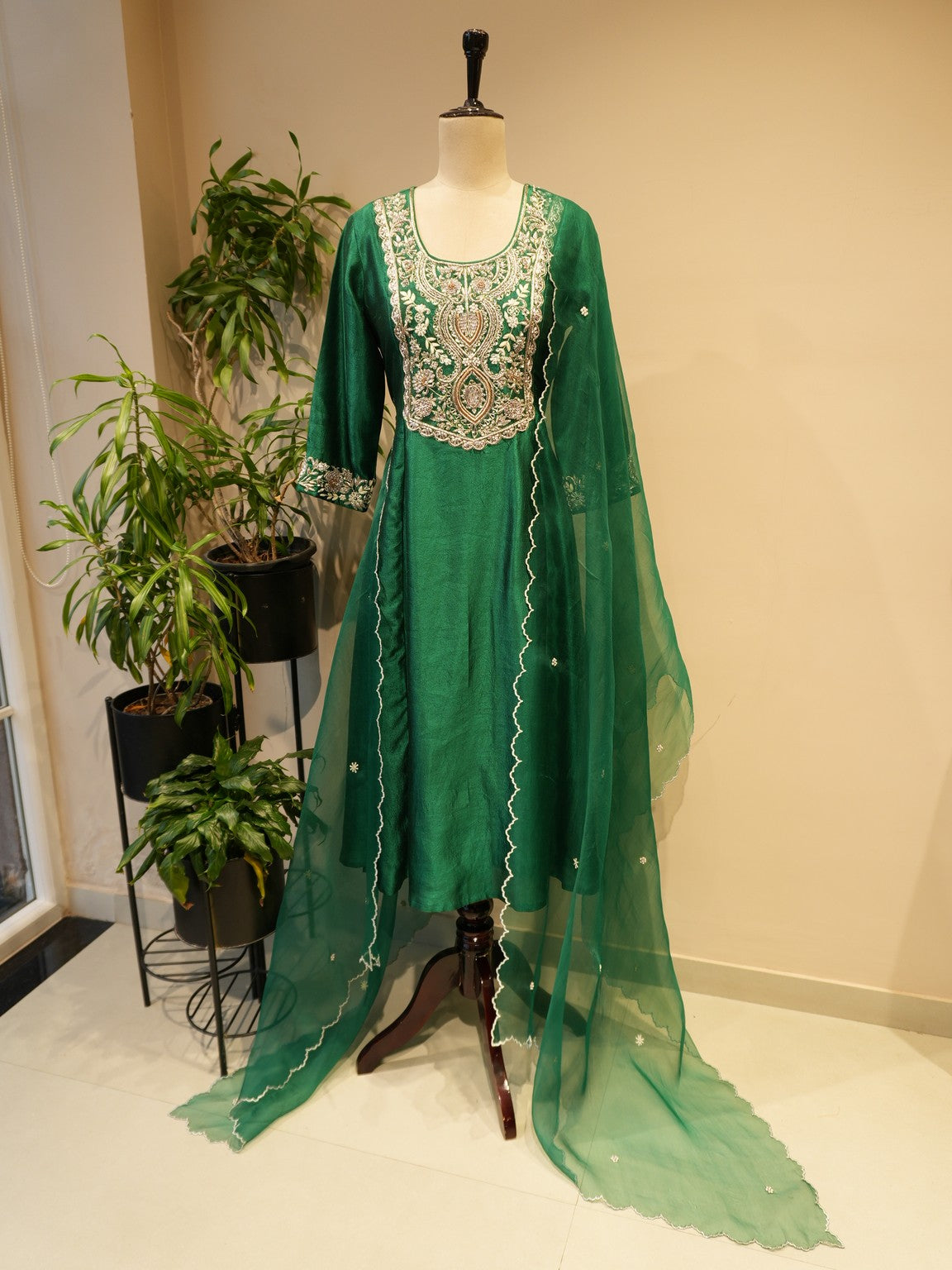 Bottle green embroidered kurta pants dupatta