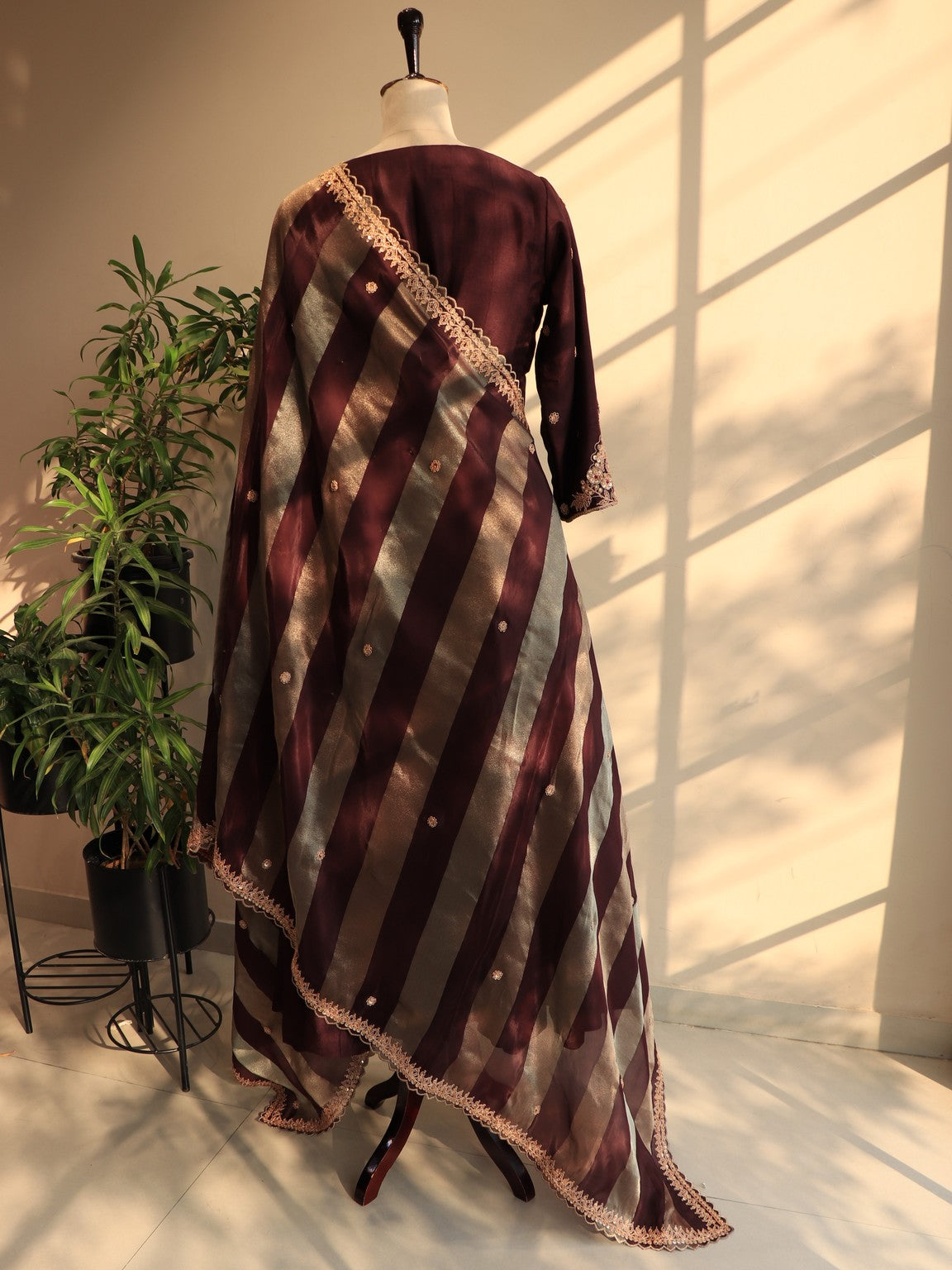 Deep brown marodi kurta pants with dupatta