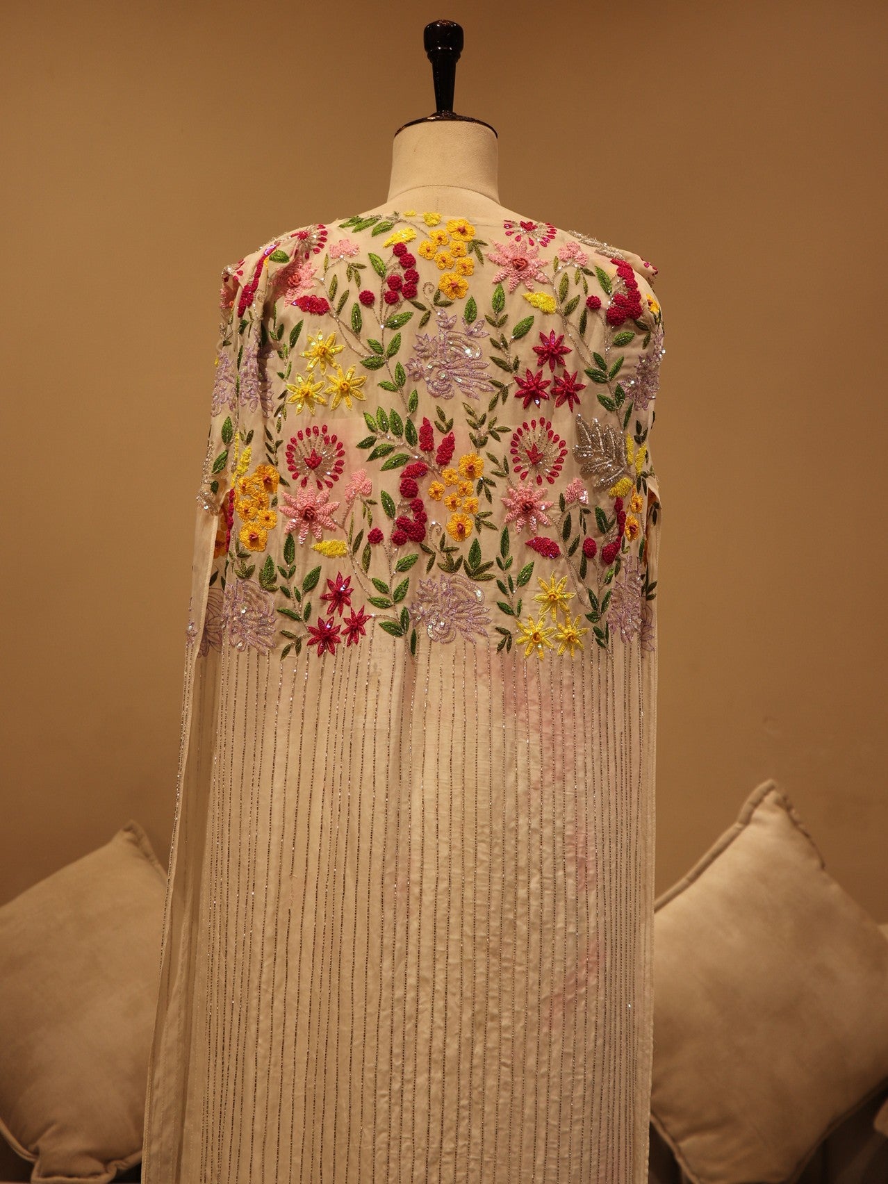 White cape with tie n dye crop top and drape skirt