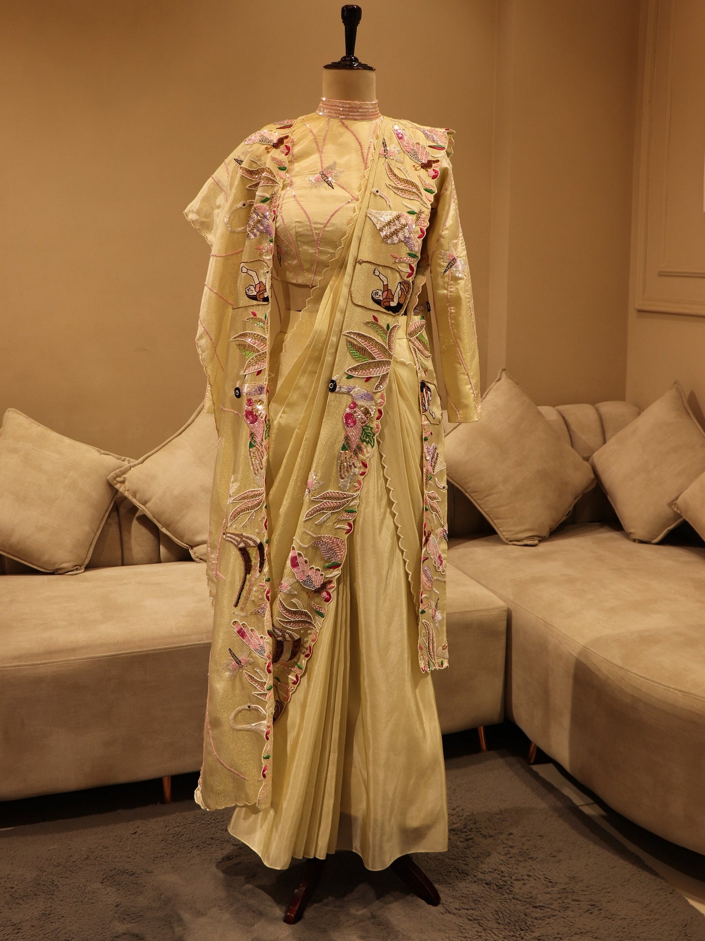 mettalic gold drape saree with duaptta