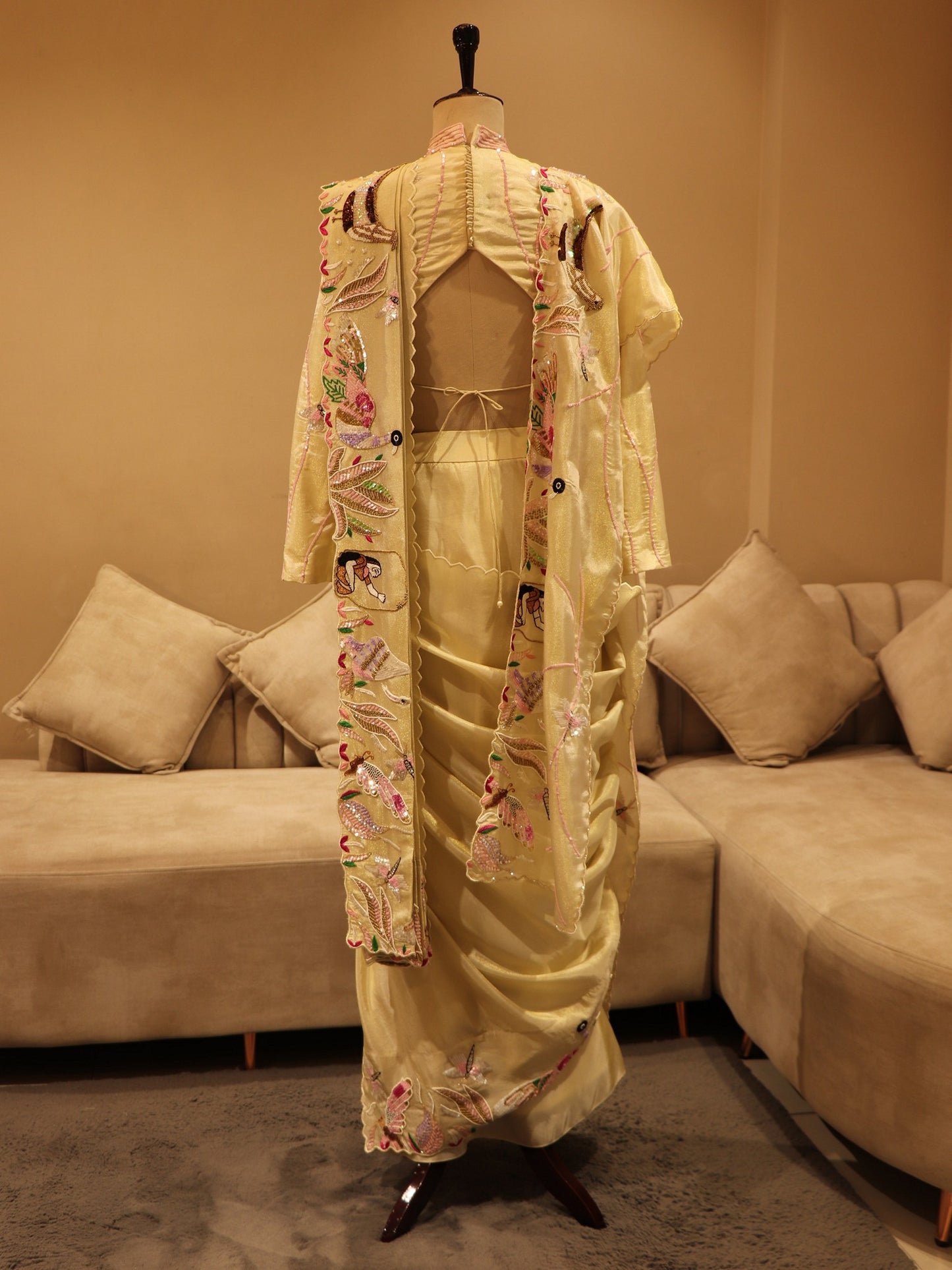 mettalic gold drape saree with duaptta