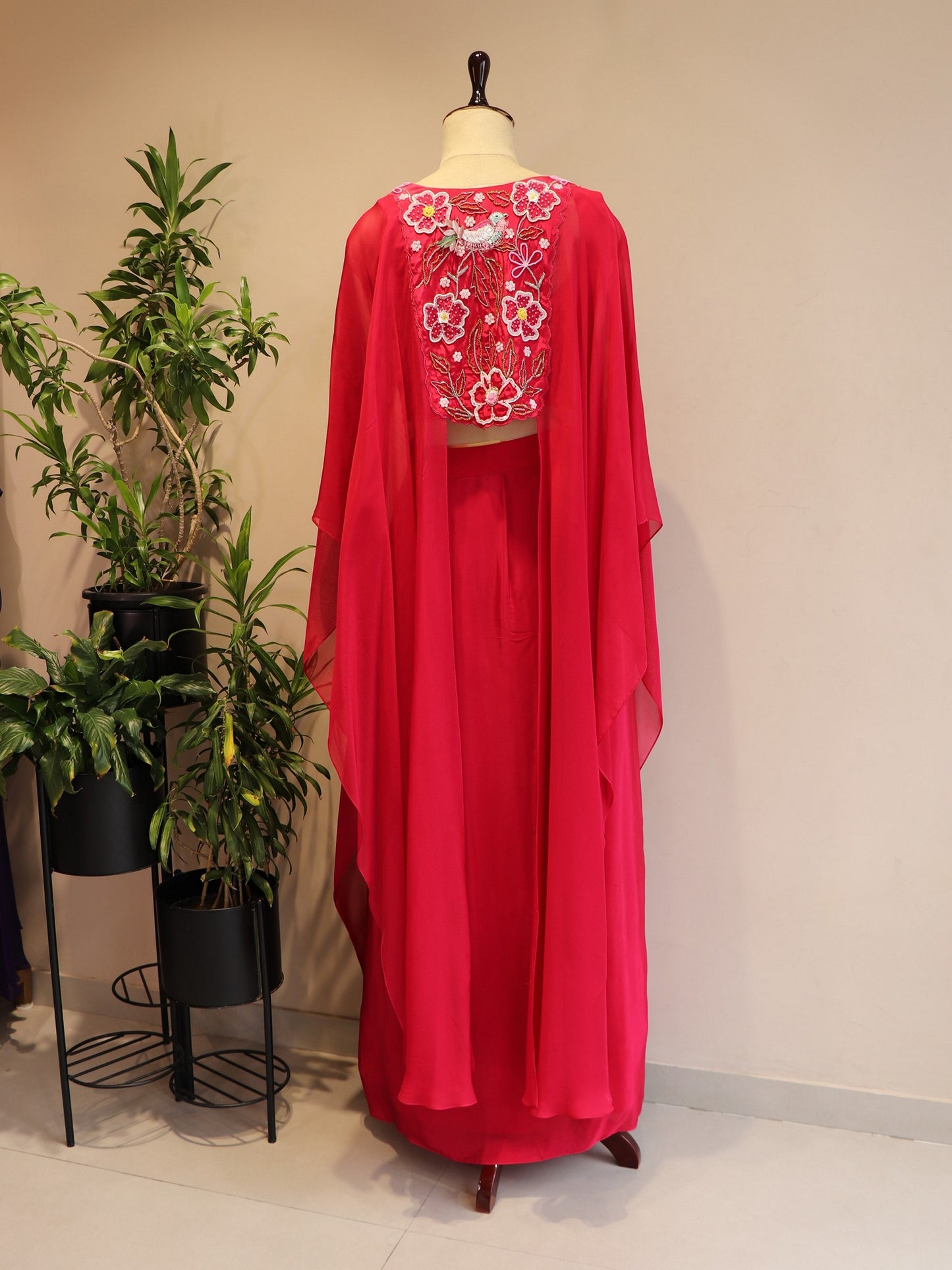 Tomato red cape top skirt set