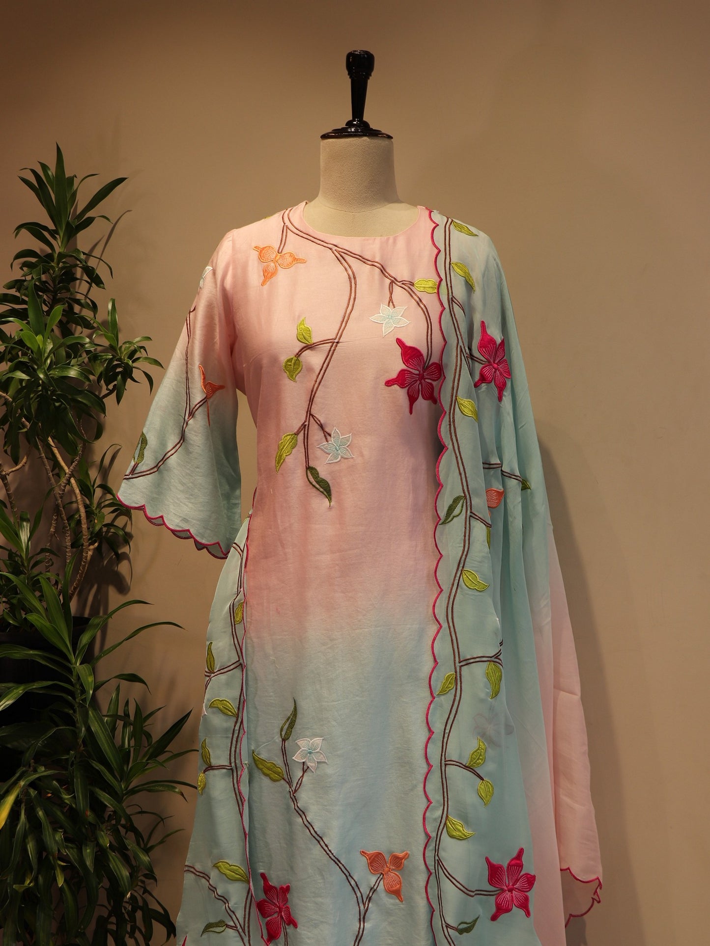 Pink blue shaded kurta pants with dupatta