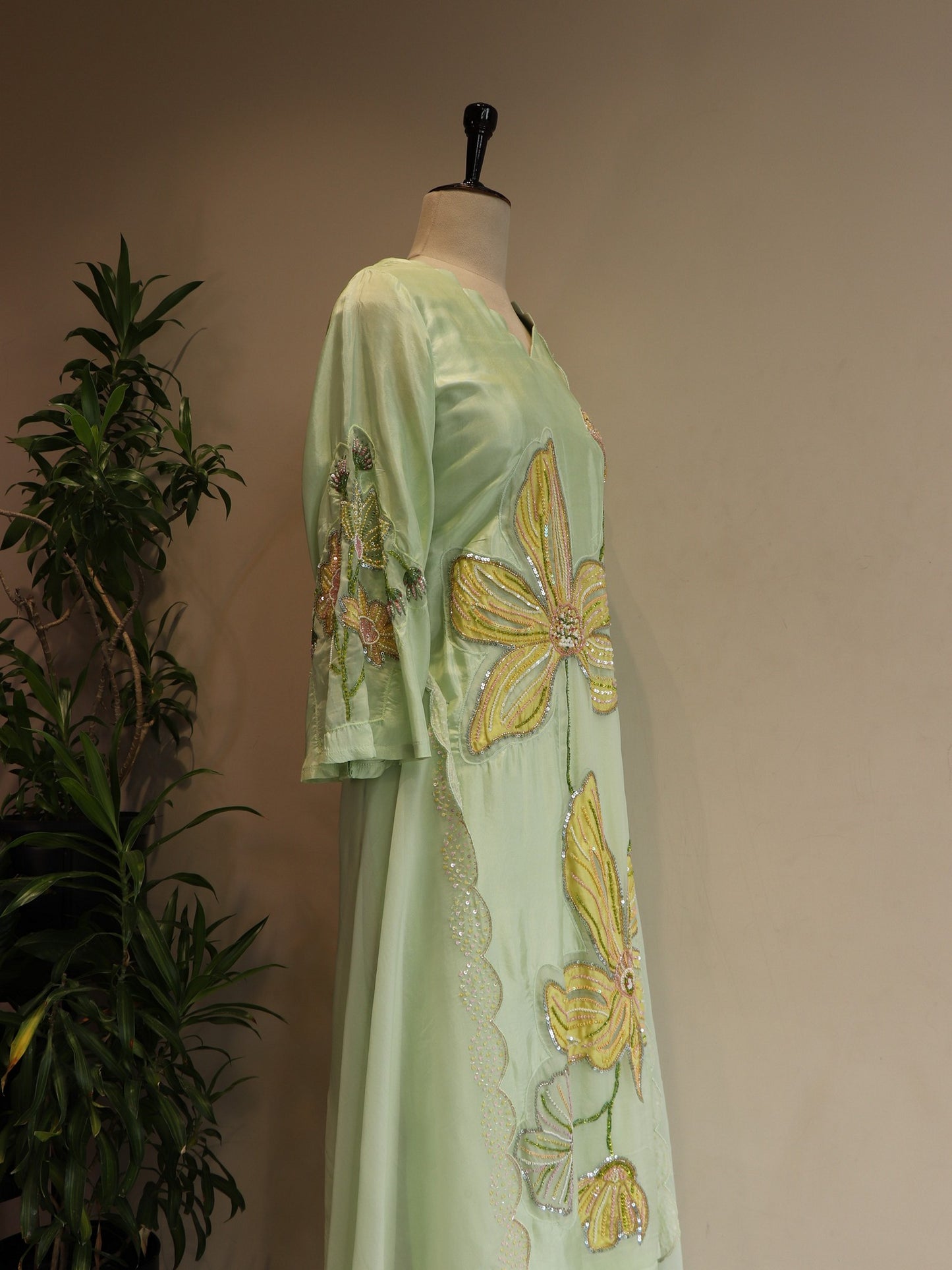 mint green applique kurta pants with dupatta