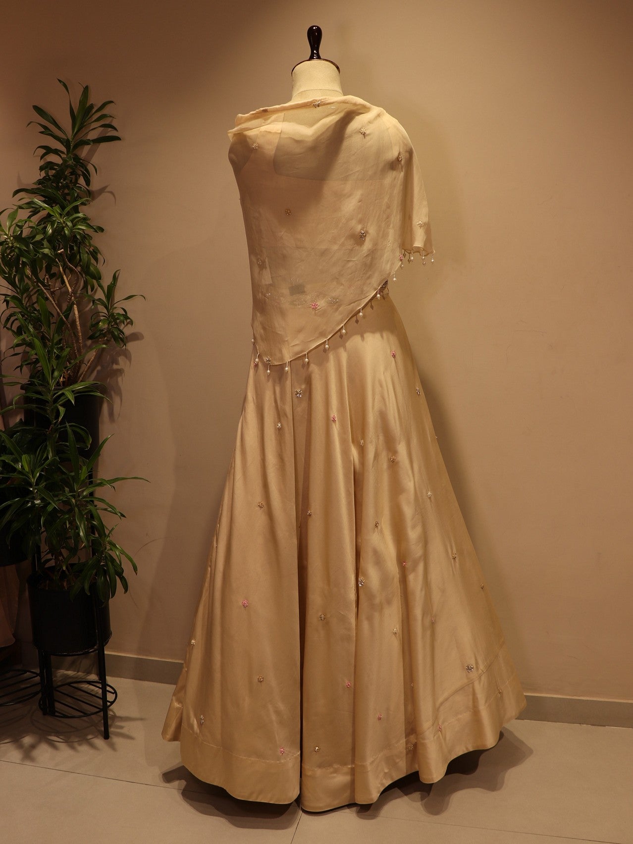 Beige drape crop top with skirt