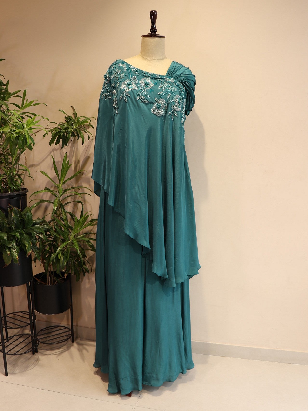 Turquoise blue cape top with plazo