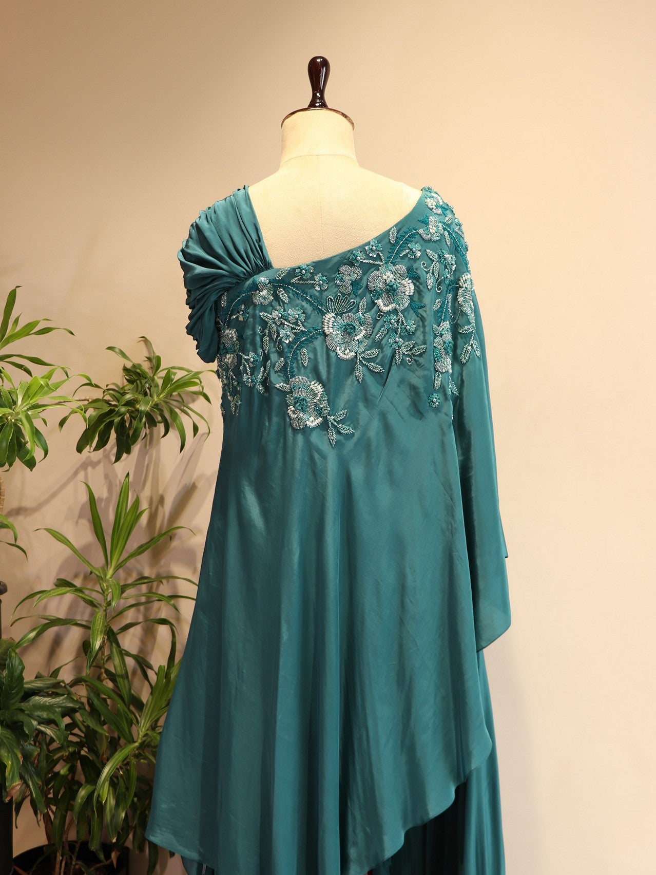 Turquoise blue cape top with plazo