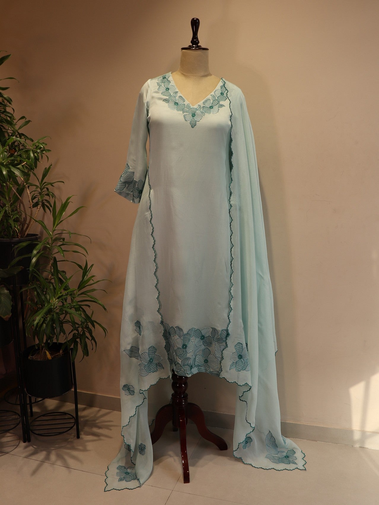 Sea green applique kurta pants dupatta