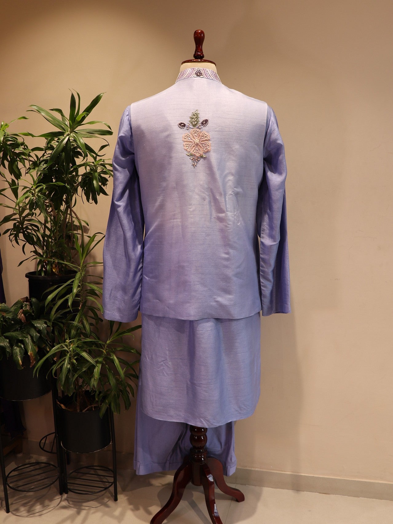 powder blue applique mens jodpuri jacket with kurta pants
