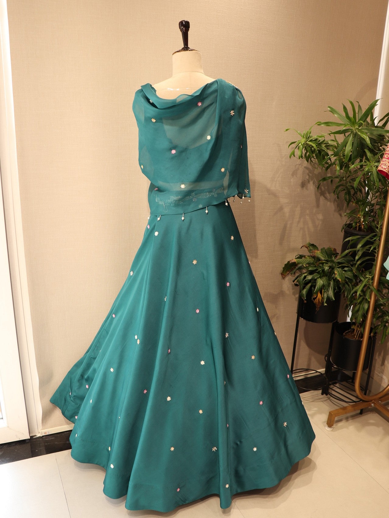 Turquoise blue drpe crop top skirt