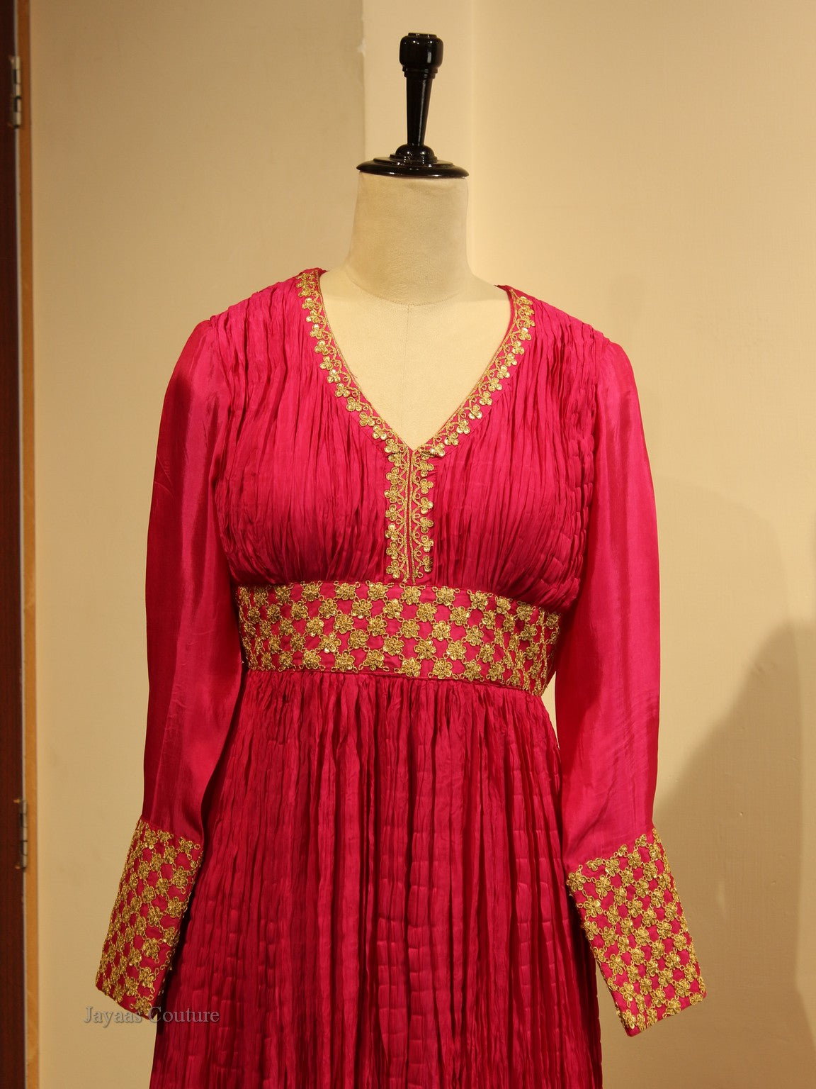 Rani crushed gown