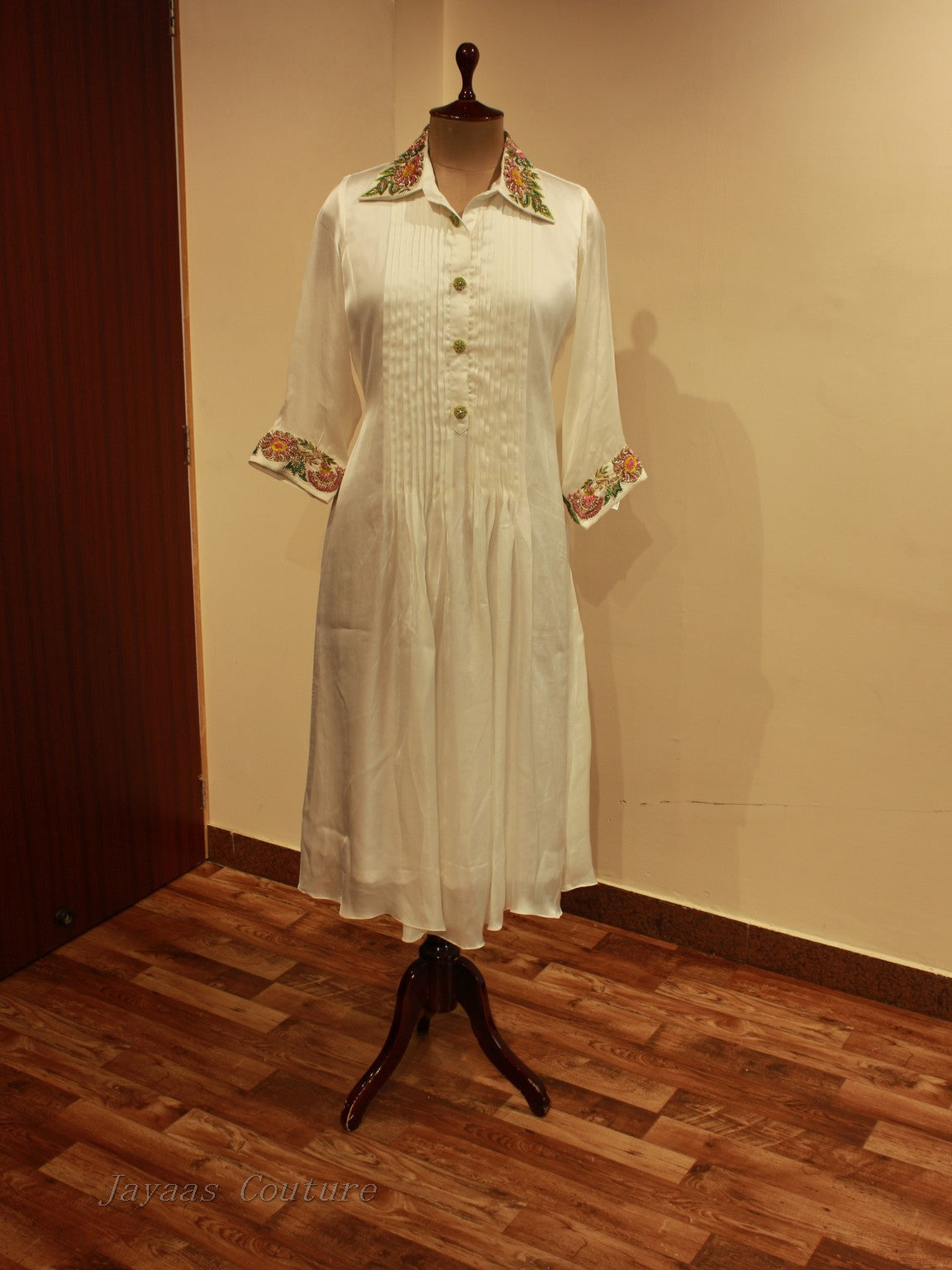 White kurta with pants