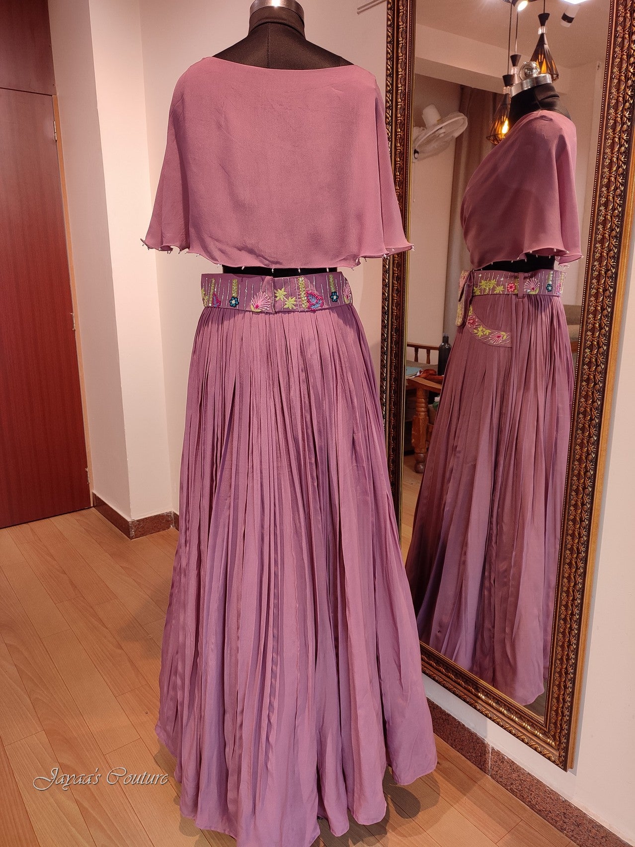 Mauve crop top with belt & pouch & dupatta