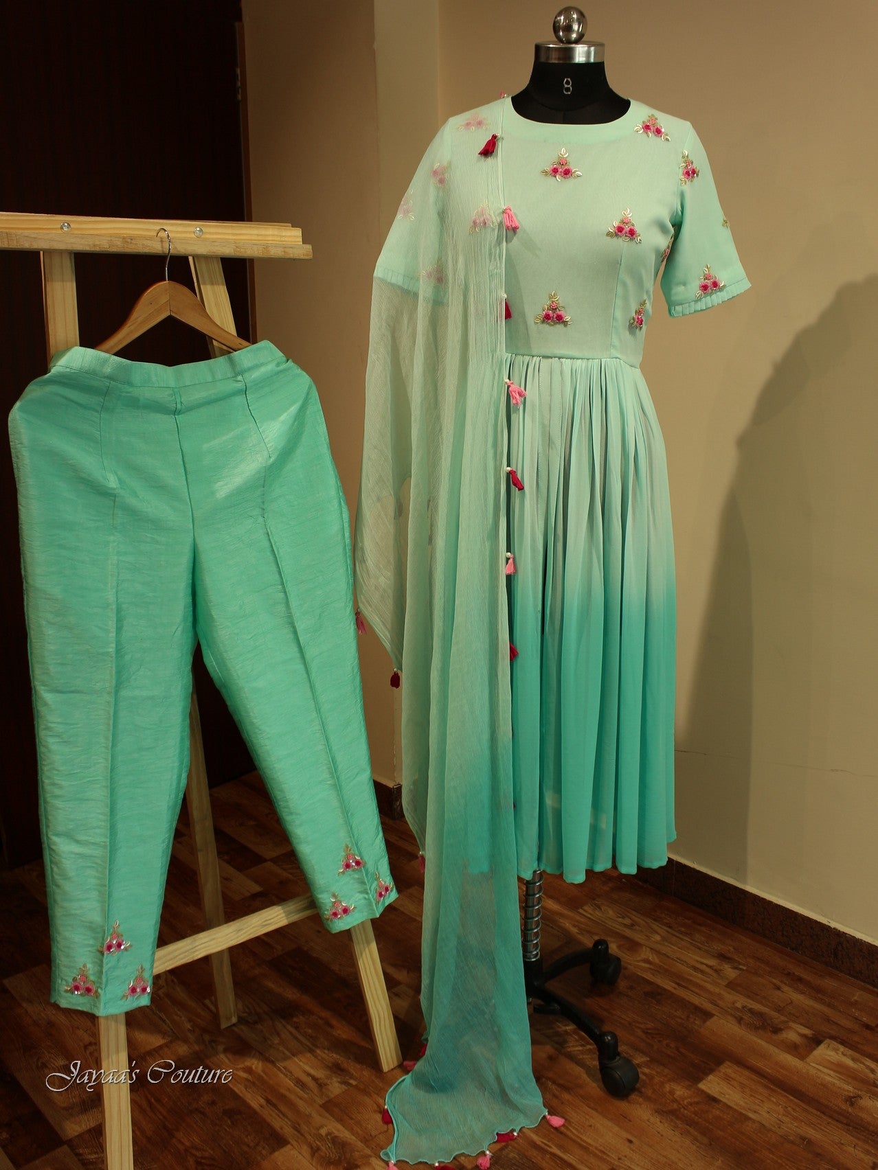 Sea Green shaded kurta pants dupatta