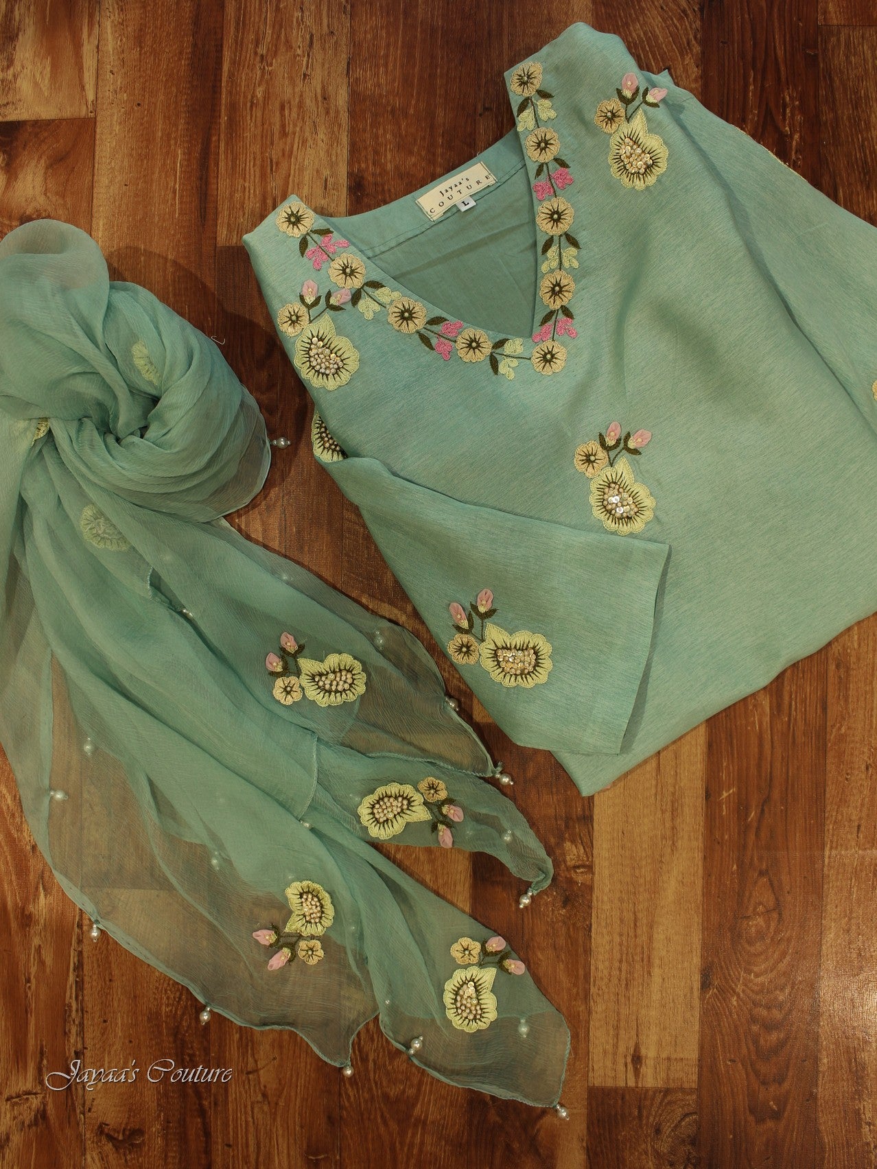 Pastel green kurta pants with dupatta