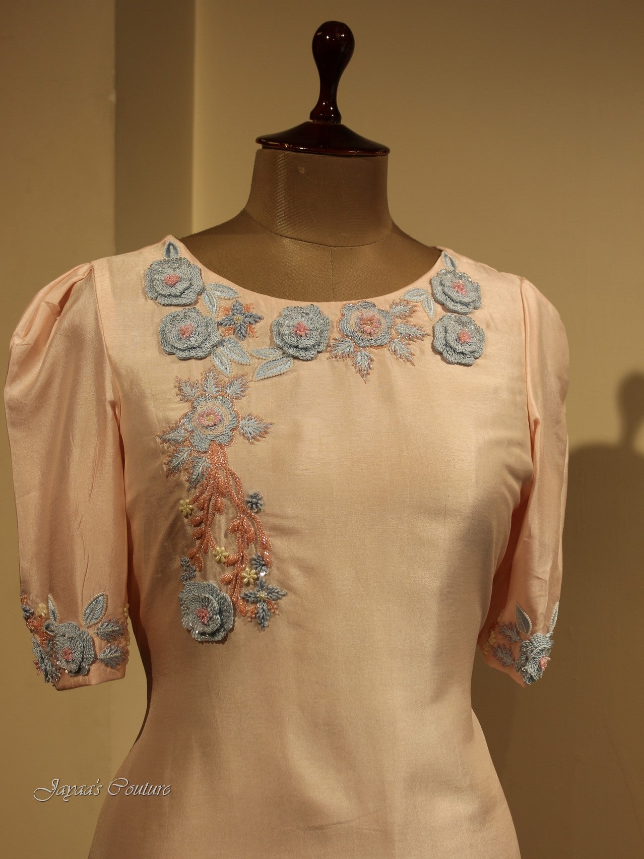 Pastel peach kurta pants with dupatta
