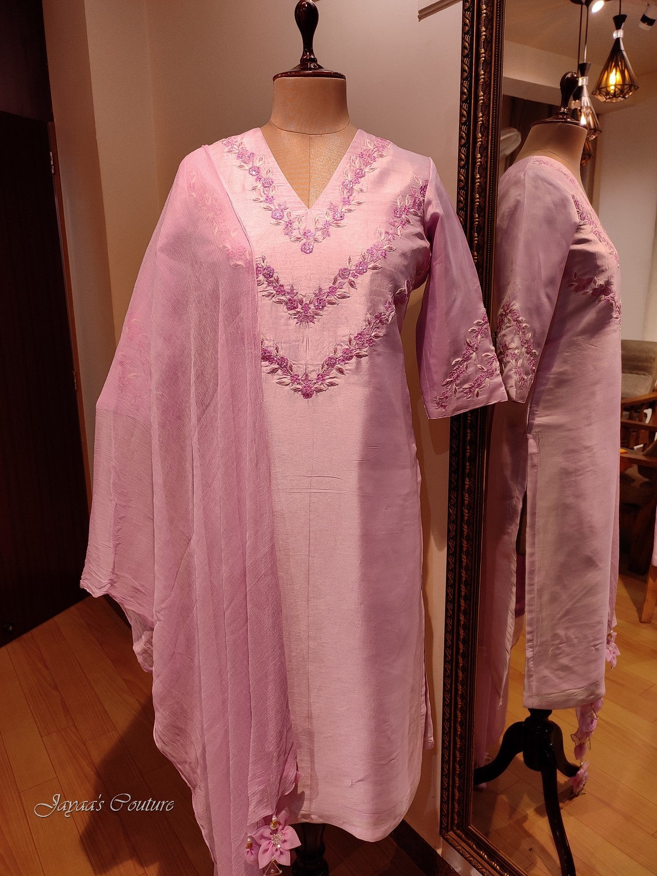 Mauve kurta pant with dupatta