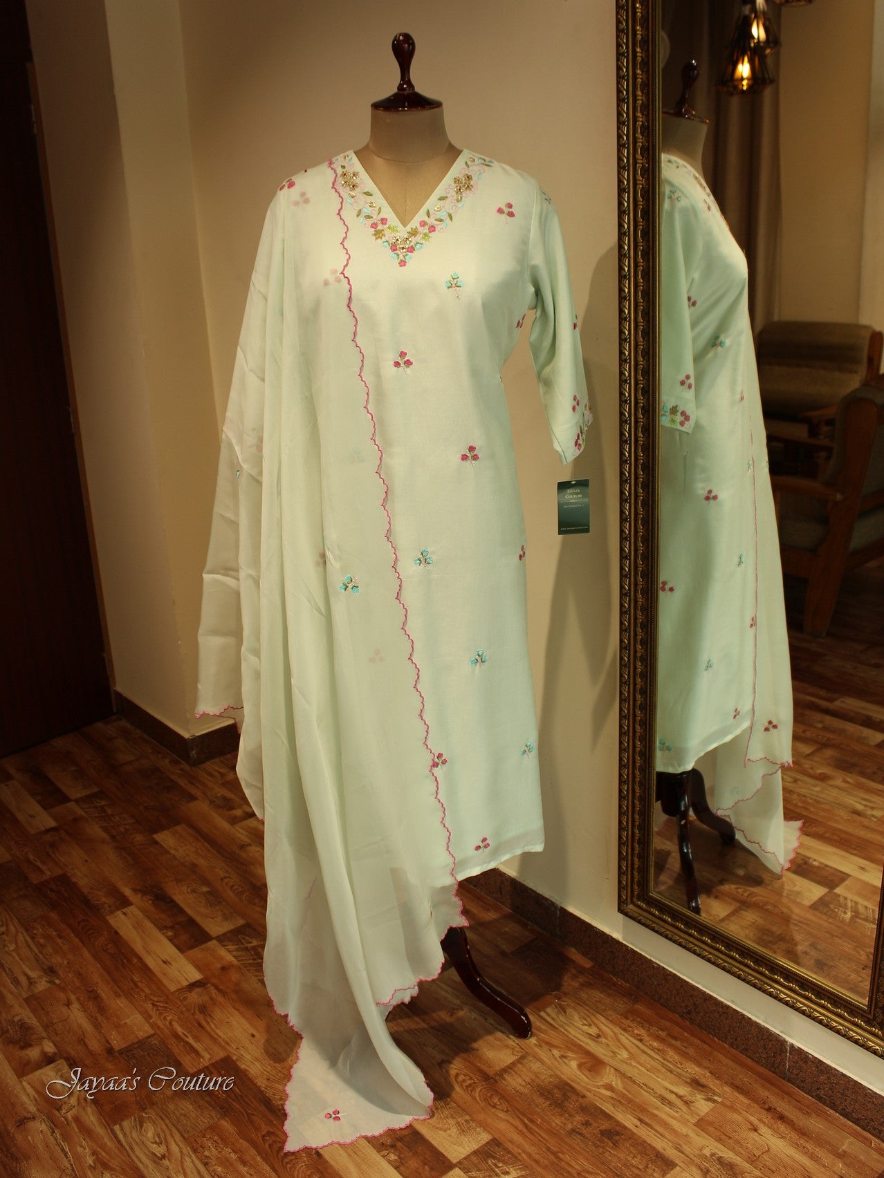 Pastel pista green kurta pants with dupatta