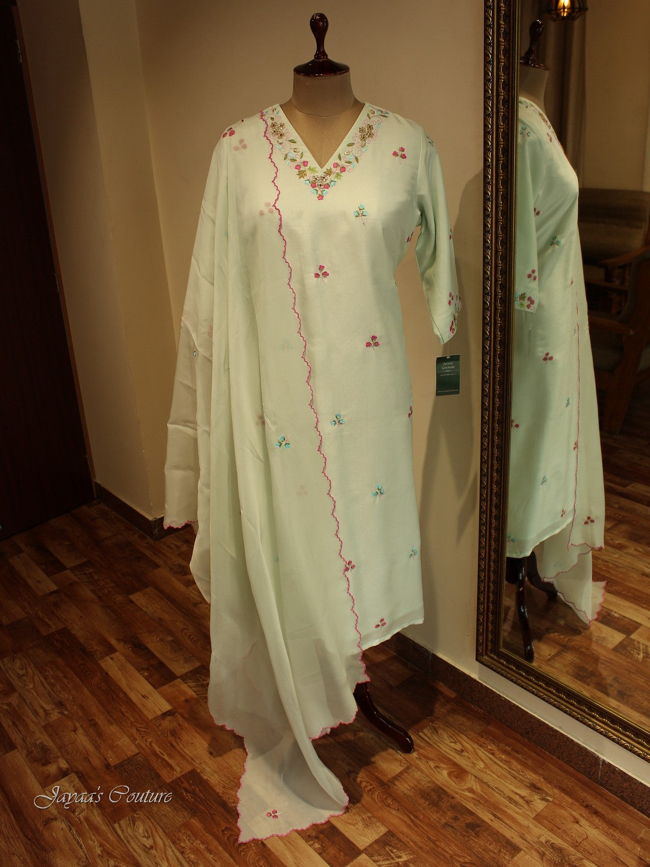 Pastel pista green kurta pants with dupatta