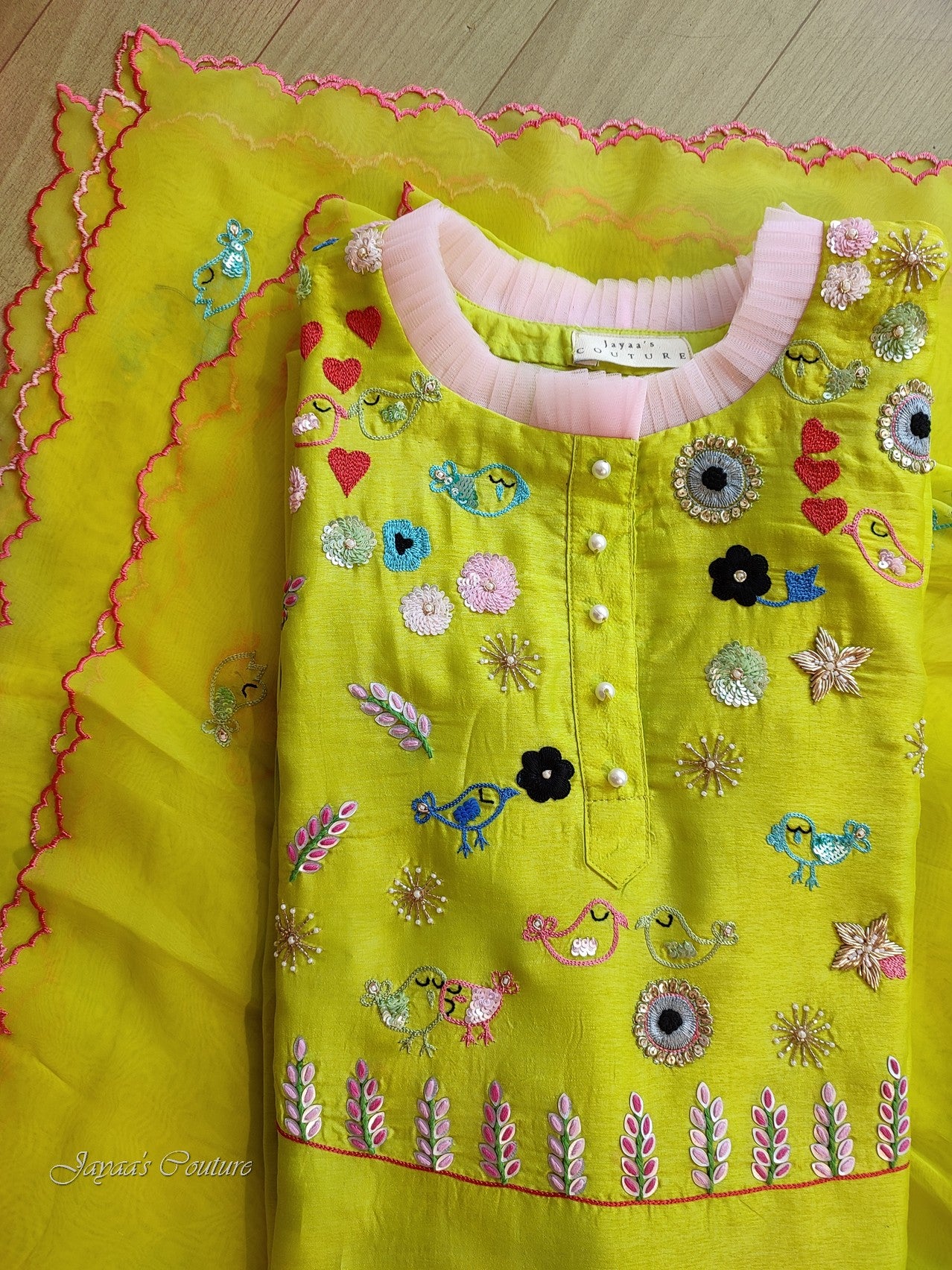 Neon green kurta pants dupatta