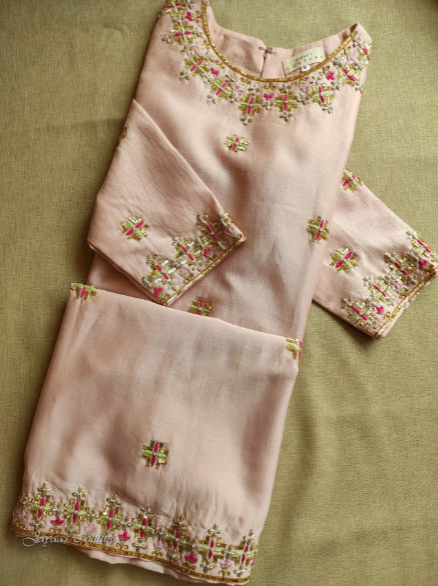 Nude peach kurta pant with dupatta