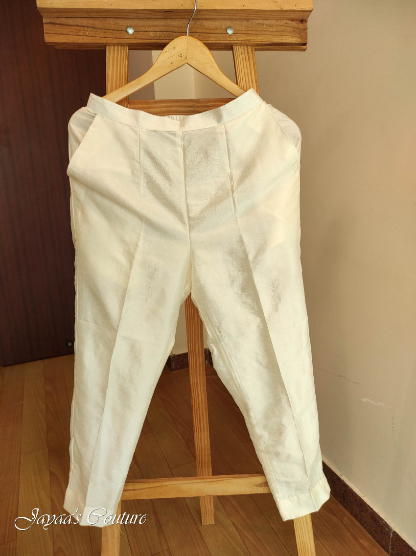 Off white embroidered kurta pant with dupatta