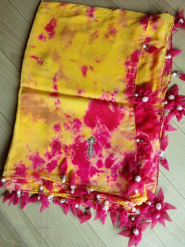 Yellow kurta pant with tie & dye dupatta