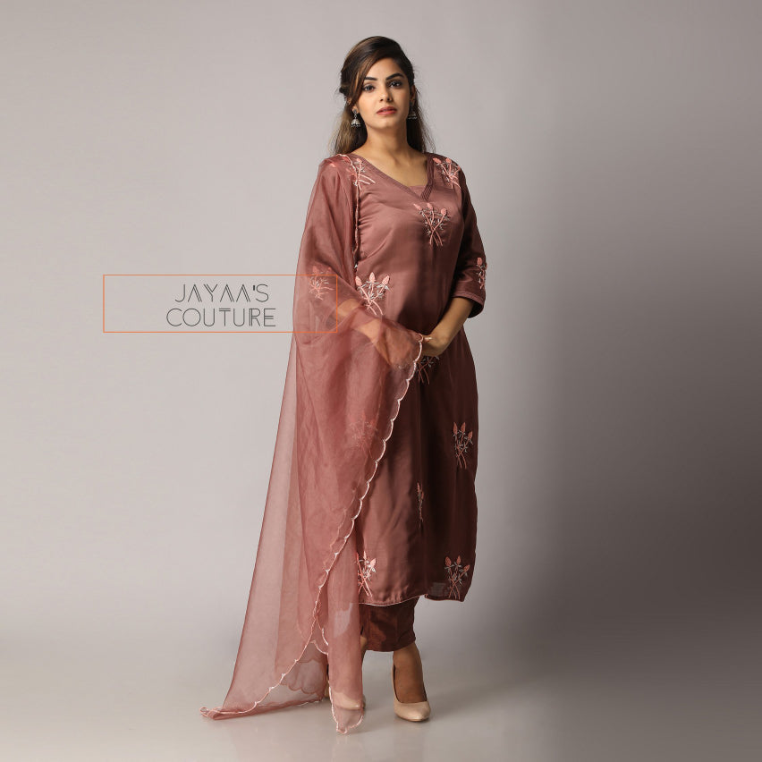 Marronish brown kurta pants dupatta