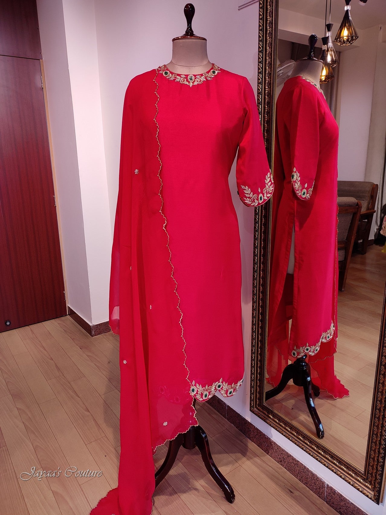 Red kurta pants dupatta