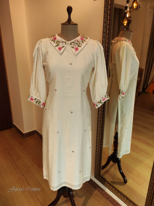 Off white kurta pant with tie& dye dupatta