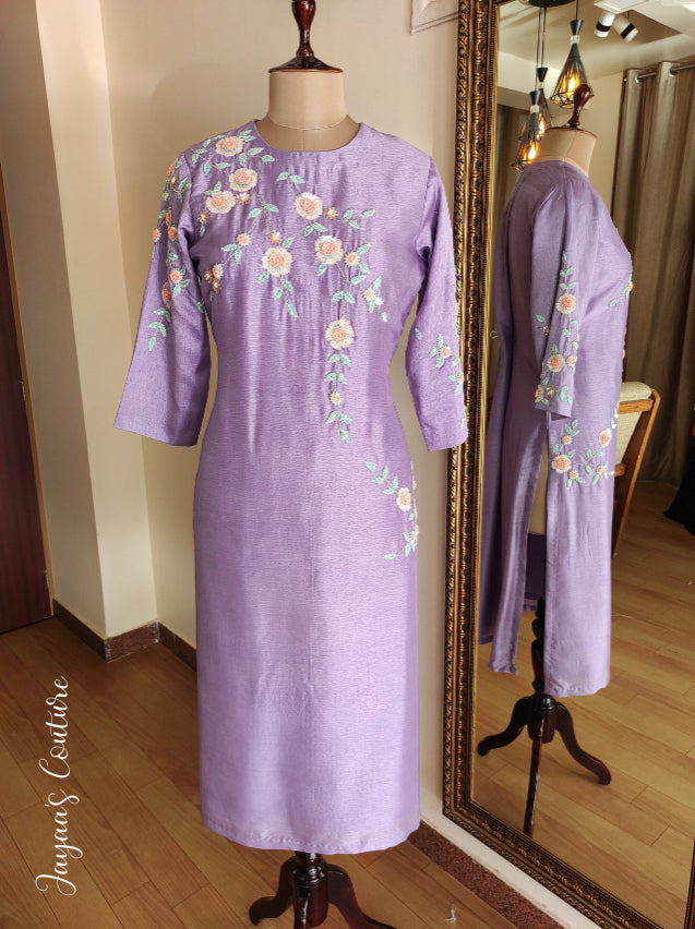 Purplish kurta pants dupatta
