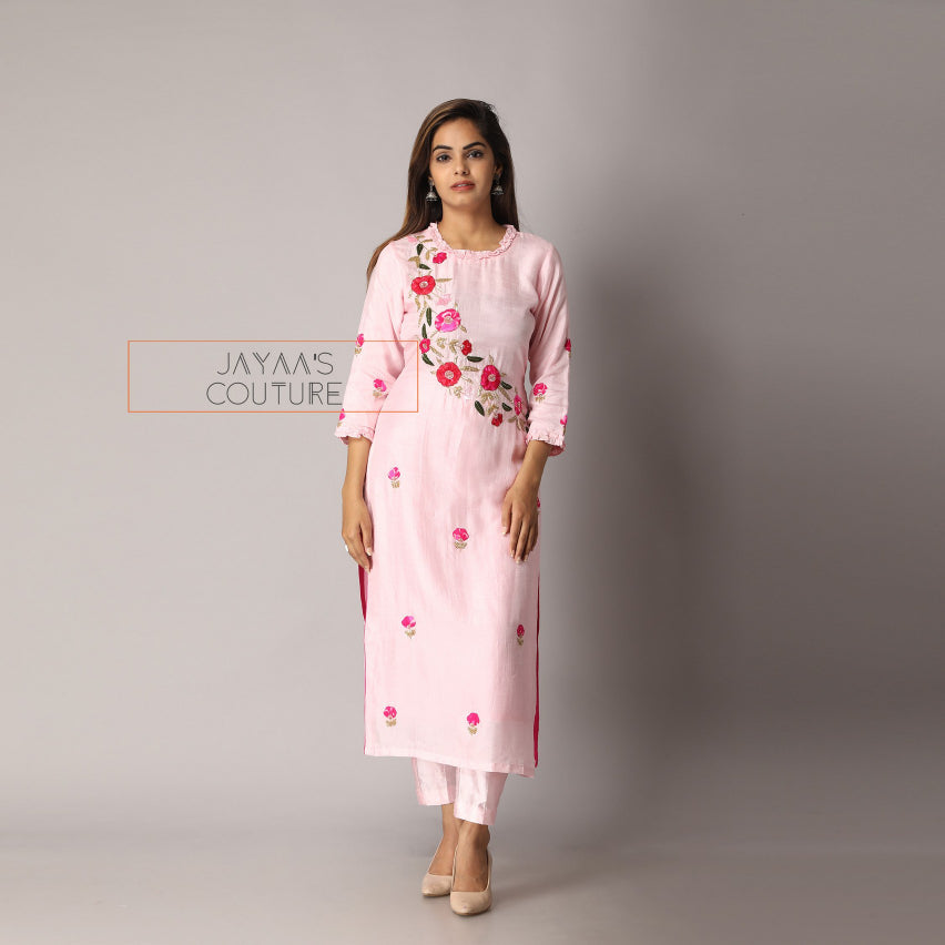 Pink kurta pants with leheriya dupatta