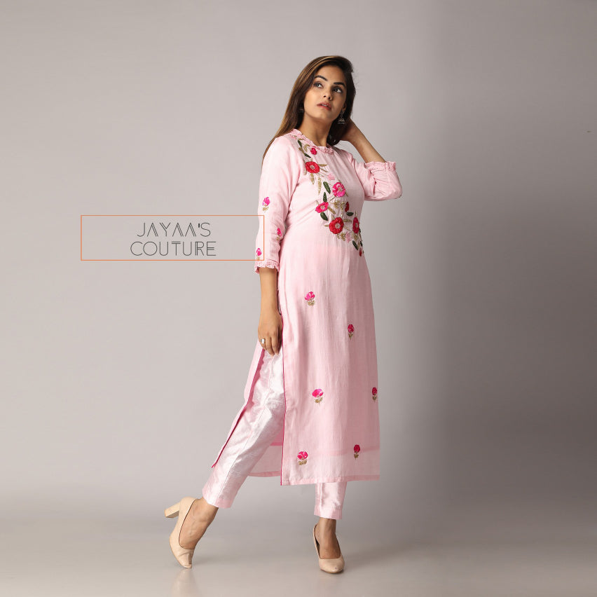 Pink kurta pants with leheriya dupatta
