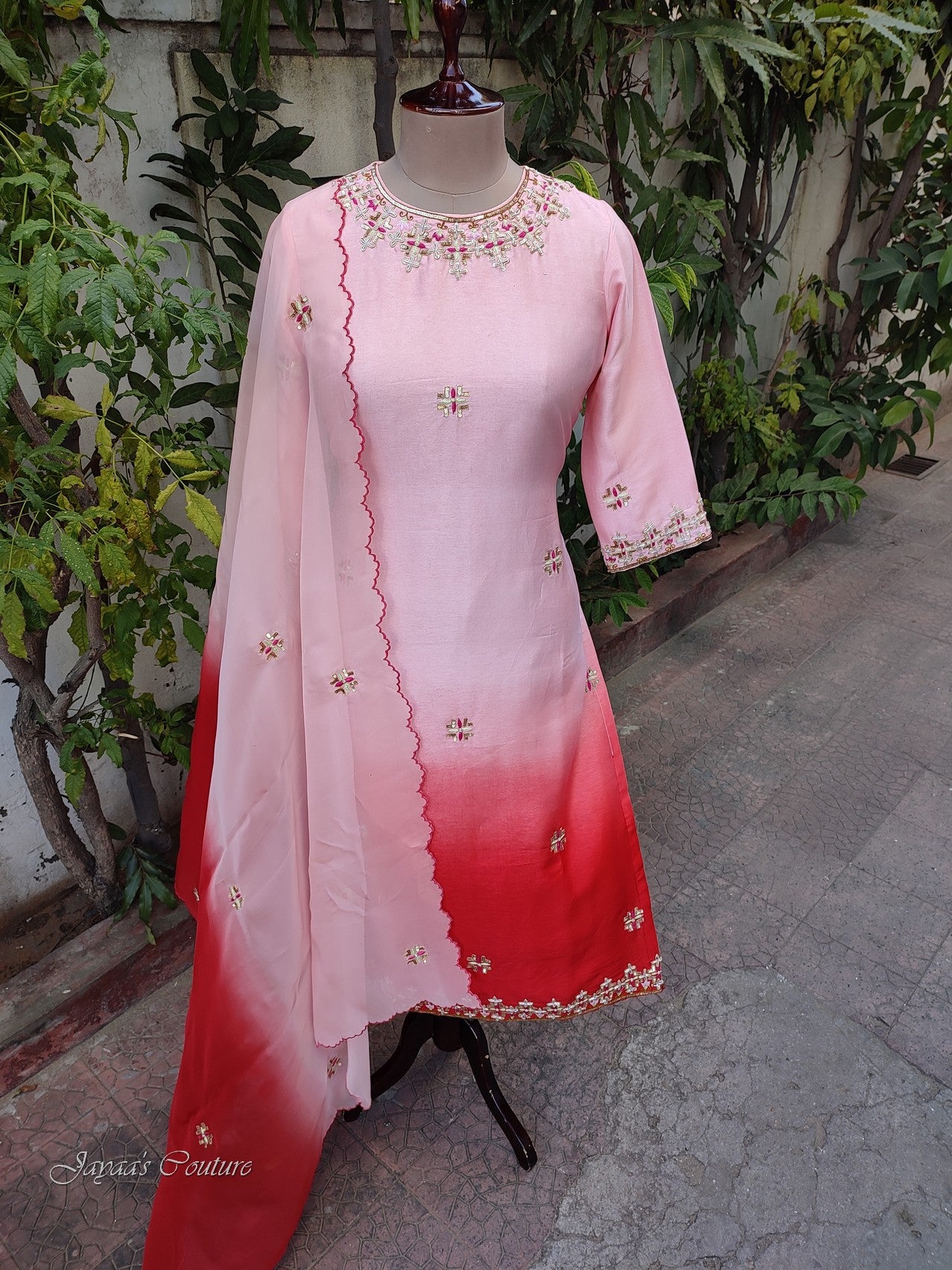 Peach to red kurta pants dupatta