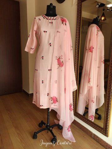Baby Pink Thread Work Kurta Pant Set with Hand Painted Dupatta