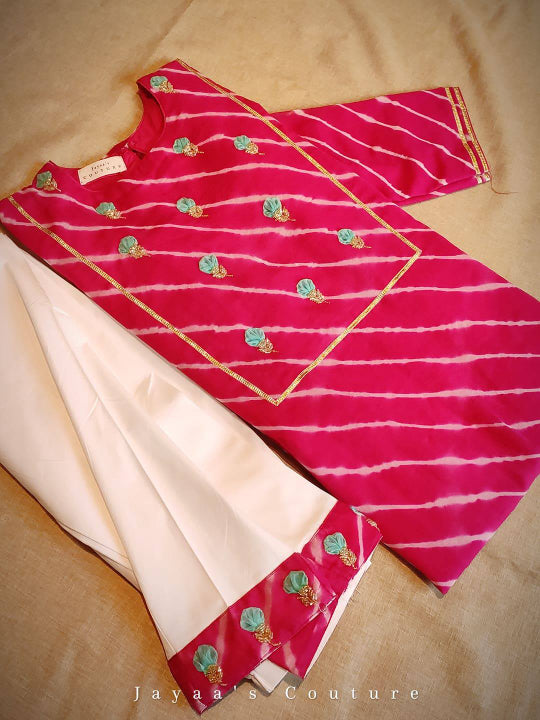 Rani Leheriya kurta Pants.