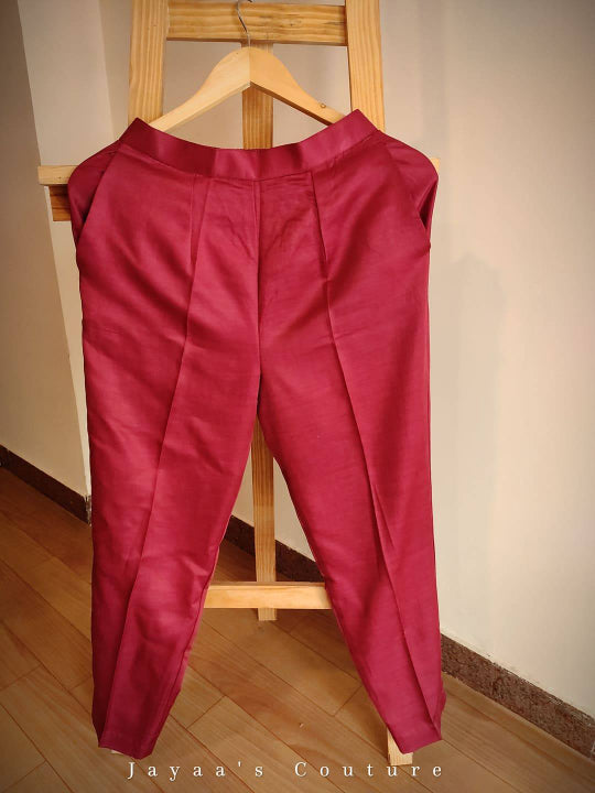 Marron kurta pants with bowstyle dupatta