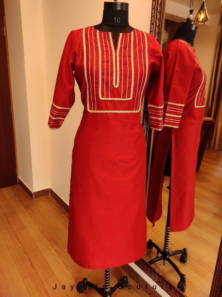 Maroon Kurta Pants Dupatta Set