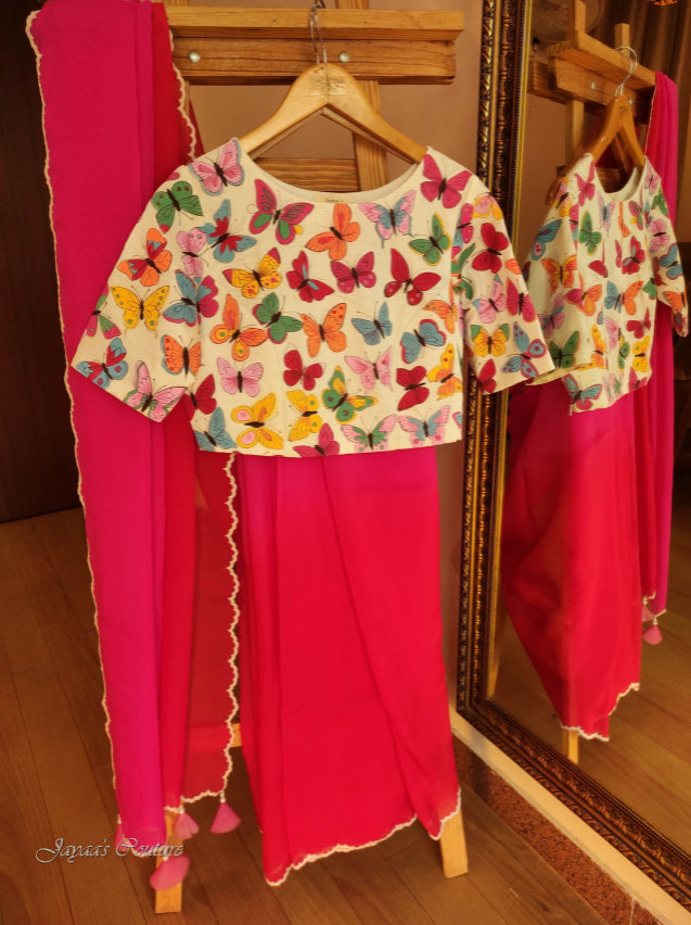 Red & pink saree with off white hand painted blouse