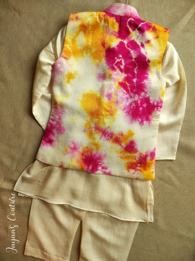 Off white kurta pant with Tie & Dye jacket