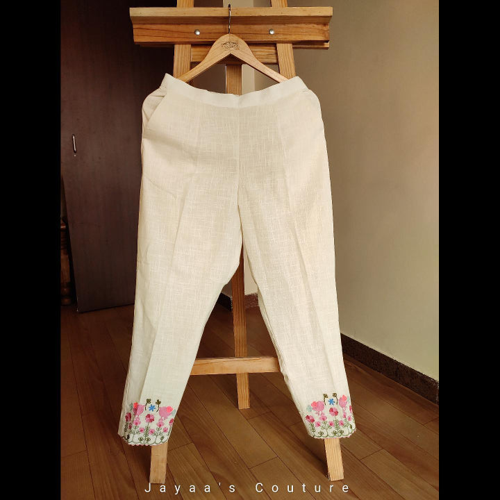 Offwhite thread work tunic with pants