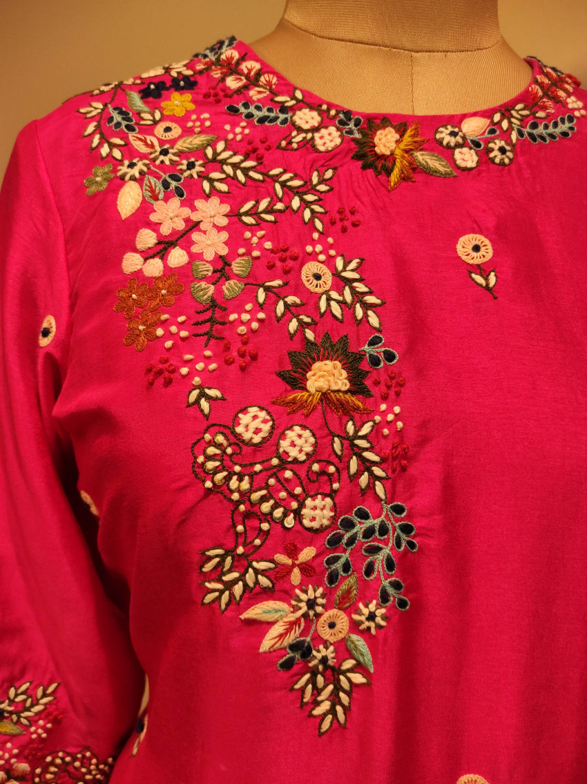 Fuscia pink kurta with skirt & dupatta