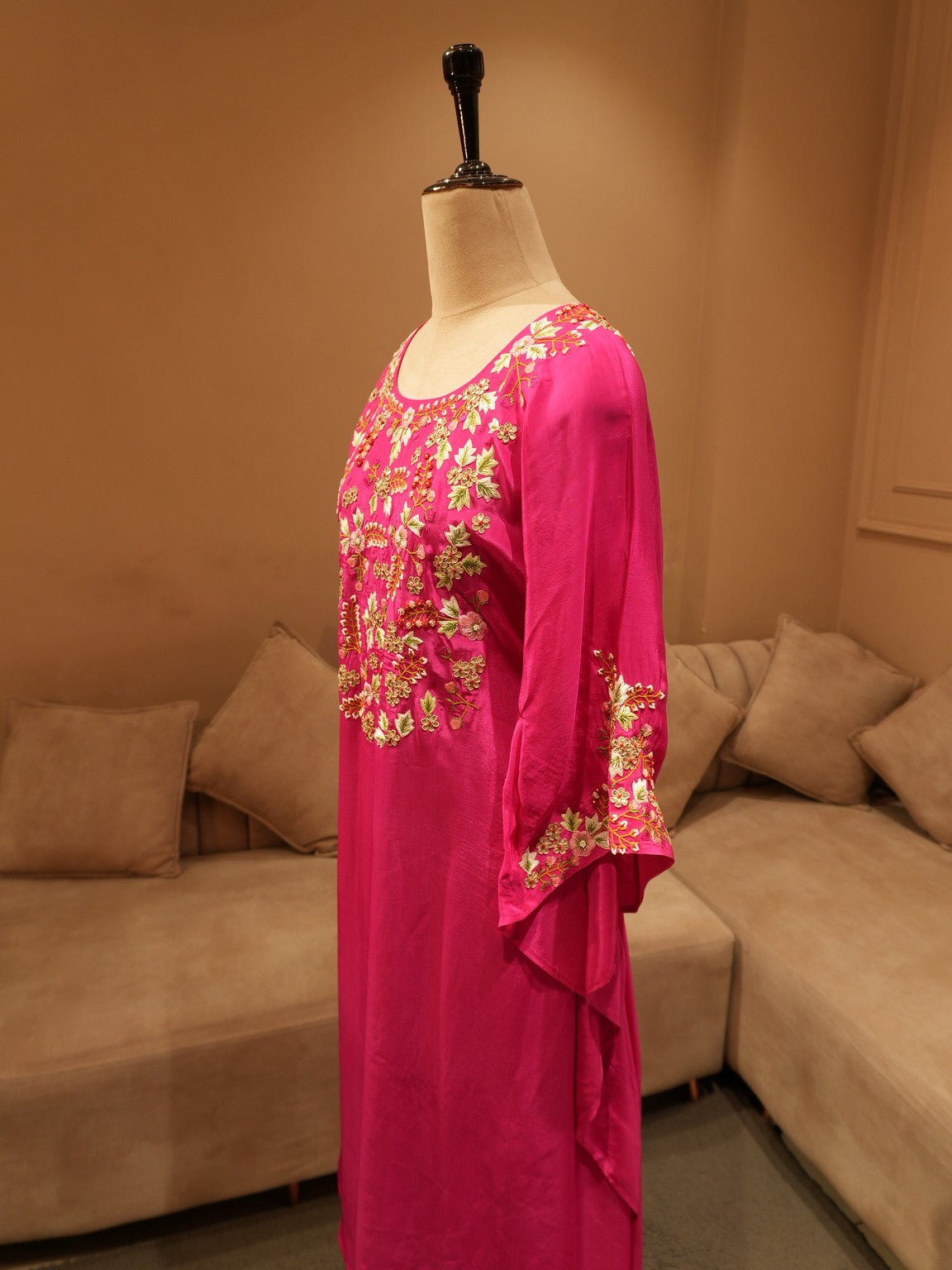 Fuschia pink kaftan with pants