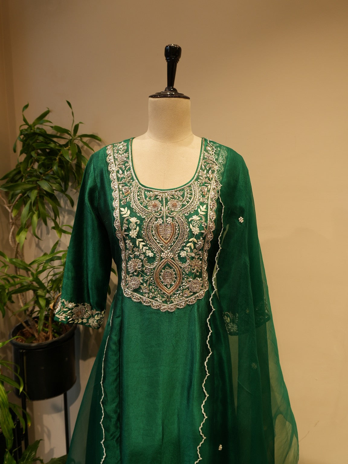 Bottle green embroidered kurta pants dupatta