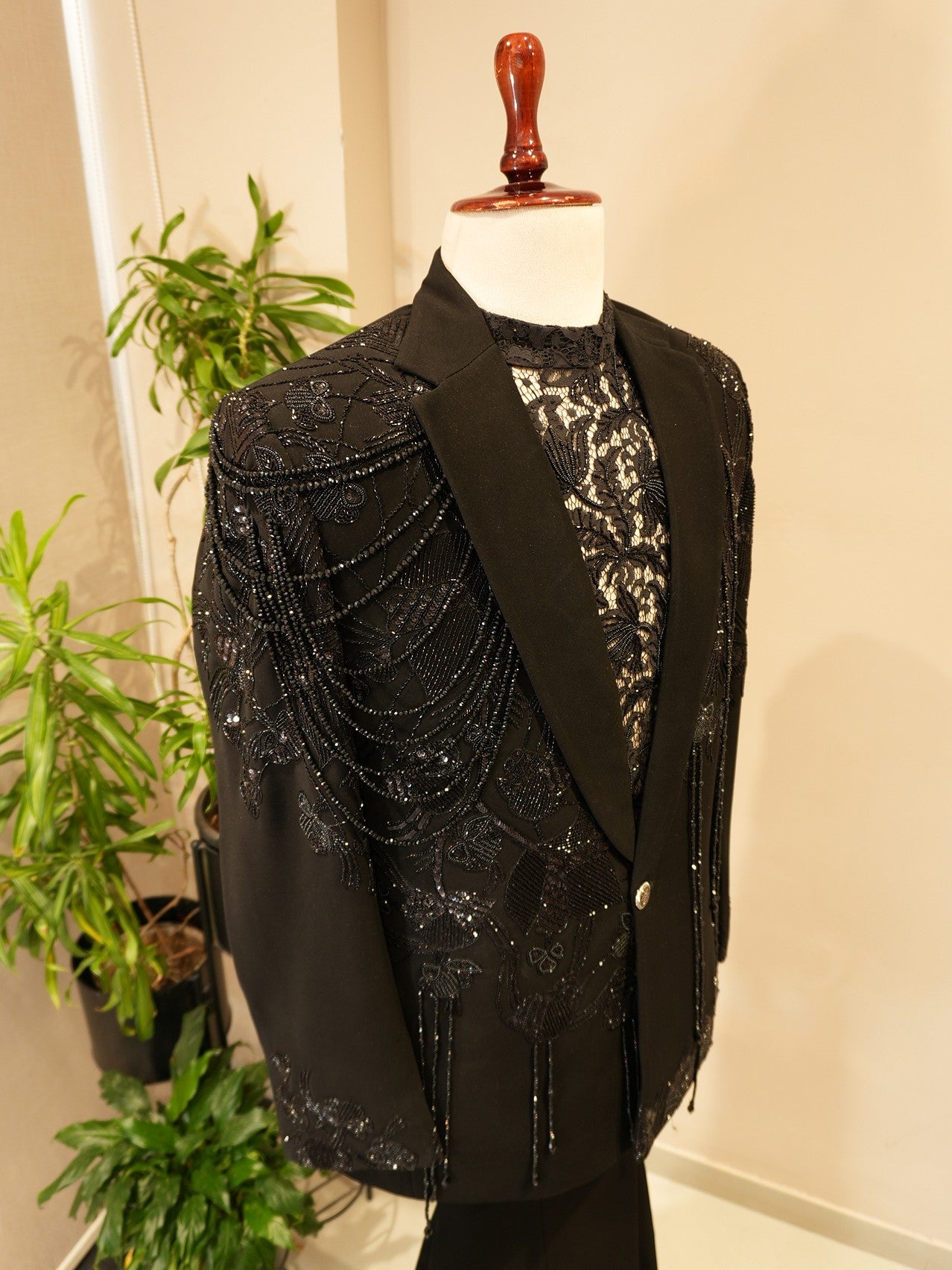 Z black embroidered mens tuxedo with shirt and pants