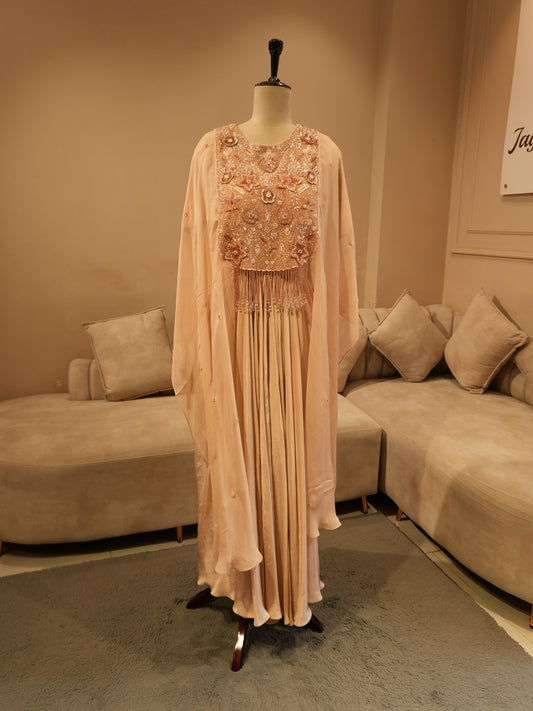 Beige 3d cape with crop top skirt