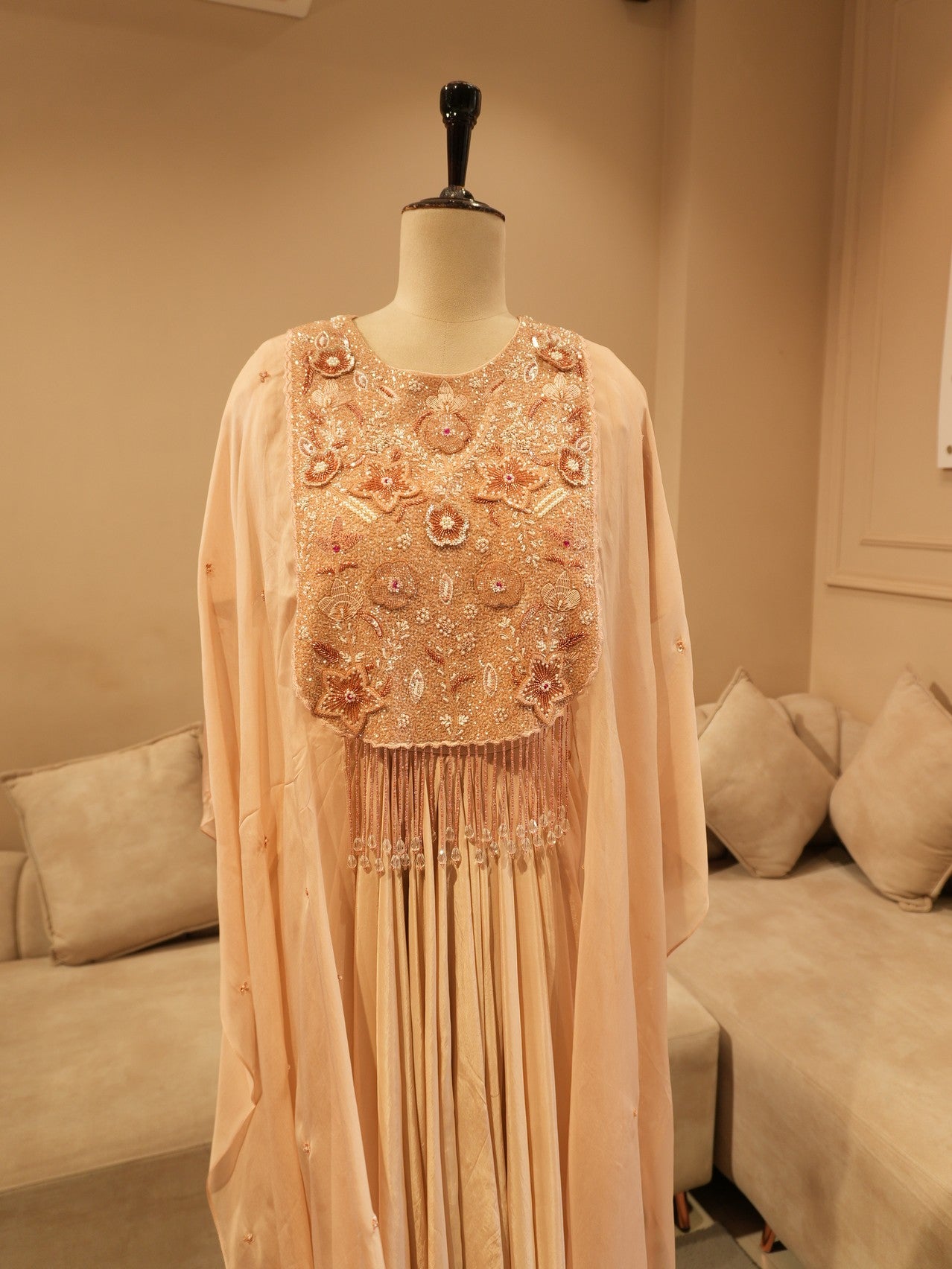Beige 3d cape with crop top skirt