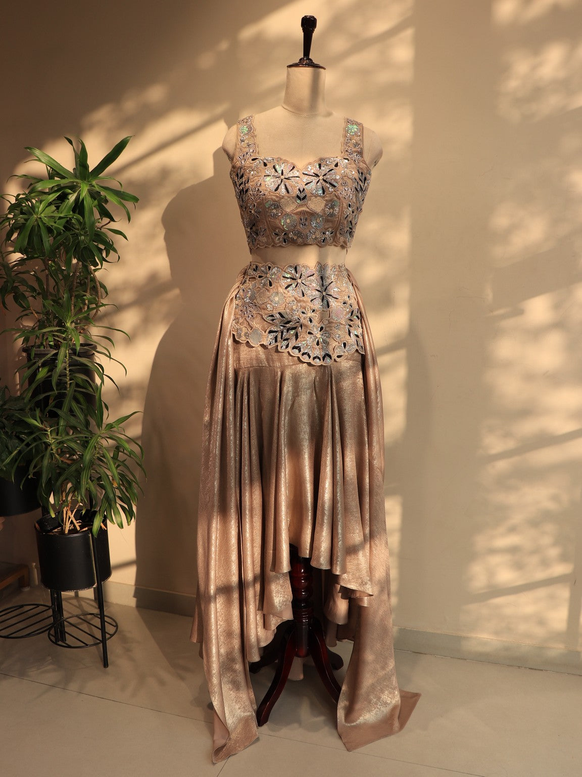 Beige crop top drape skirt