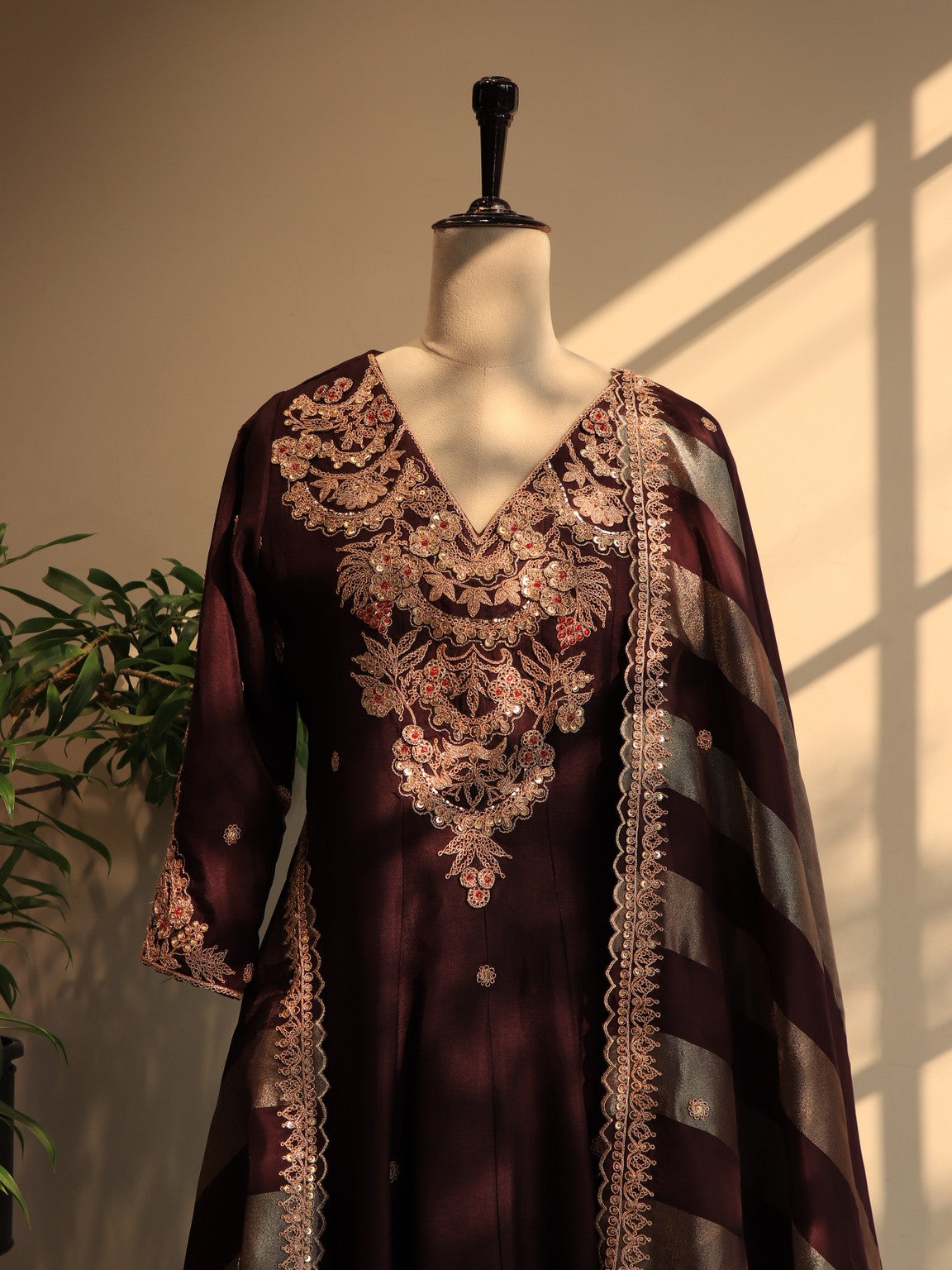 Deep brown marodi kurta pants with dupatta
